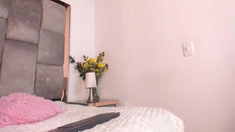 S O F I A  online show from 01/06/26, 11:36