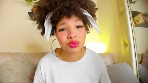 S O F I A  online show from 02/17/26, 06:14