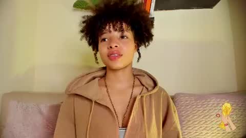 S O F I A  online show from 06/19/26, 09:40