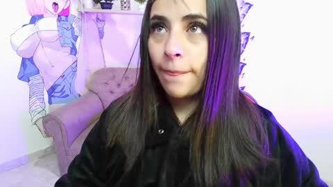 Snapshot of sofia_lara28 chatting on 06/07/26, 12:31 sofia_lara28 online show from 06/07/26, 12:31