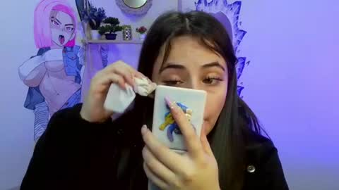 Snapshot of sofia_lara28 chatting on 07/15/26, 01:05 sofia_lara28 online show from 07/15/26, 01:05