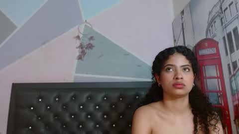 Snapshot of sofia_osiio chatting on 05/16/26, 03:11 SARA online show from 05/16/26, 03:11