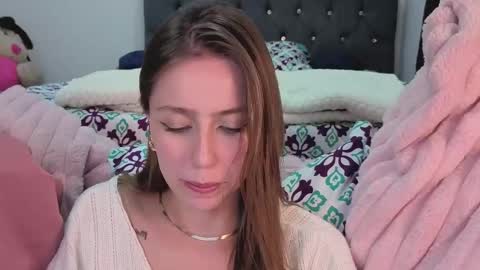 Snapshot of sofia_palacios_ chatting on 02/12/26, 03:56 online show from 02/12/26, 03:56