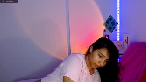 Snapshot of sofia_rios07 chatting on 09/15/25, 05:51 IG  online show from 09/15/25, 05:51