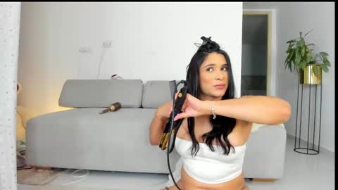 Snapshot of sofia_rivers_ chatting on 10/02/25, 12:50 sofia_rivers_ online show from 10/02/25, 12:50