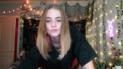 Snapshot of sofia_rosemary chatting on 02/21/26, 04:52 sofia_rosemary online show from 02/21/26, 04:52
