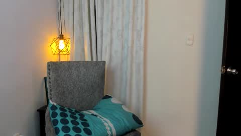 Snapshot of sofia_sorceress chatting on 02/17/26, 11:22 sofia_sorceress online show from 02/17/26, 11:22