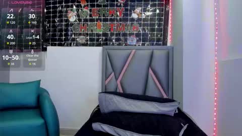 Sofa online show from 12/04/25, 12:14