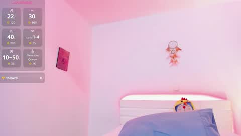 Snapshot of sofia_walke chatting on 01/15/26, 01:21 Sofia walke online show from 01/15/26, 01:21