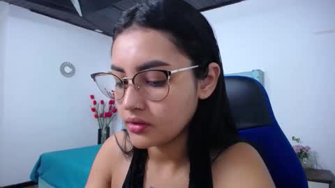 Snapshot of sofiaasexy19 chatting on 02/04/26, 11:05 Sofia online show from 02/04/26, 11:05