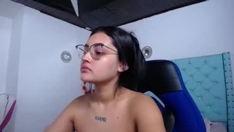 Snapshot of sofiaasexy19 chatting on 02/20/26, 10:49 Sofia online show from 02/20/26, 10:49