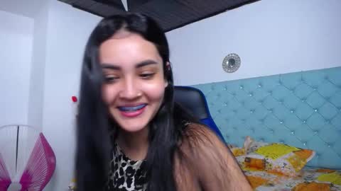 Snapshot of sofiaasexy19 chatting on 02/25/26, 10:47 Sofia online show from 02/25/26, 10:47