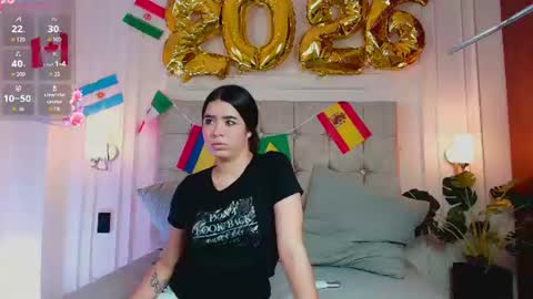 Snapshot of sofiabuitrago chatting on 06/20/26, 07:05 sofi online show from 06/20/26, 07:05