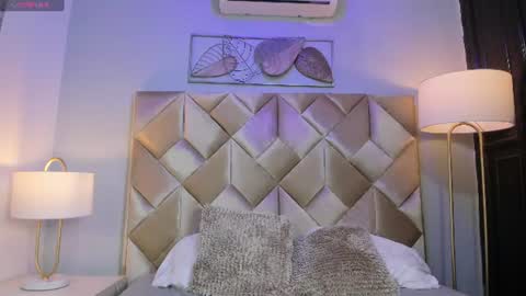 Snapshot of sofiabuitrago chatting on 07/14/26, 07:30 sofi online show from 07/14/26, 07:30