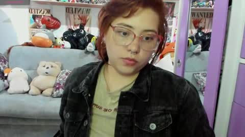 Snapshot of sofiacammy chatting on 12/14/24, 02:23 Sofia online show from 12/14/24, 02:23