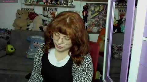 Snapshot of sofiacammy chatting on 12/20/24, 12:52 Sofia online show from 12/20/24, 12:52