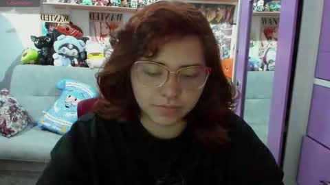Snapshot of sofiacammy chatting on 12/27/24, 11:42 Sofia online show from 12/27/24, 11:42