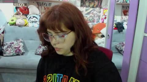 Snapshot of sofiacammy chatting on 02/11/25, 01:10 Sofia online show from 02/11/25, 01:10