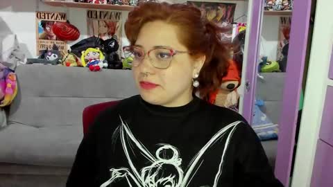 Snapshot of sofiacammy chatting on 03/05/25, 02:03 Sofia online show from 03/05/25, 02:03