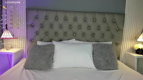 Sofia online show from 09/24/25, 11:35