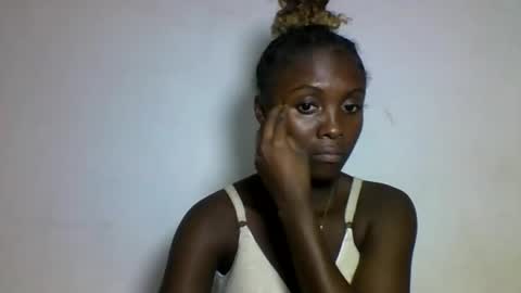 sofia online show from 02/16/26, 02:57