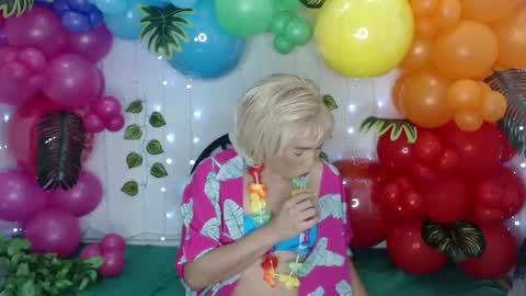 Snapshot of sofiamadisson chatting on 01/27/25, 02:57 Sofia Madisson online show from 01/27/25, 02:57