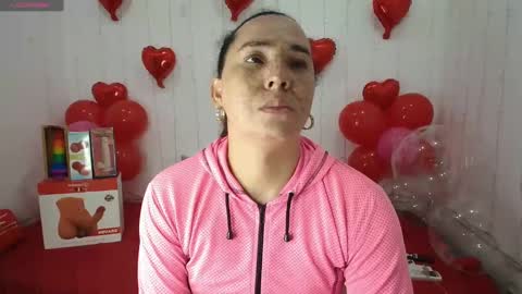 Snapshot of sofiamadisson chatting on 02/17/25, 01:10 Sofia Madisson online show from 02/17/25, 01:10