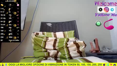 Snapshot of sofiamadisson chatting on 03/12/25, 04:13 Sofia Madisson online show from 03/12/25, 04:13