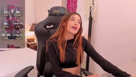 Sofia  Help me reach 5K followers  online show from 03/08/25, 04:50