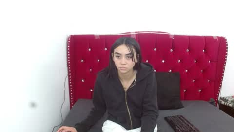 Sofia online show from 06/09/26, 02:50