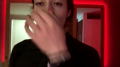 Sofi online show from 12/16/25, 03:44