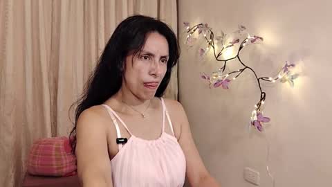 Snapshot of sofibelladelavega chatting on 03/21/26, 10:46 Sofi Bella online show from 03/21/26, 10:46