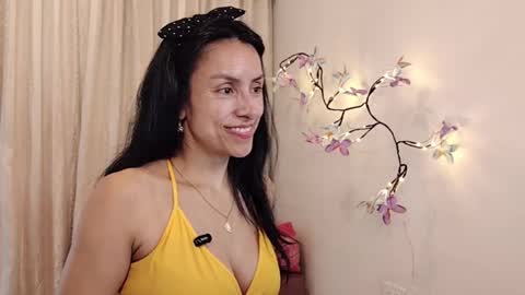 Snapshot of sofibelladelavega chatting on 05/10/26, 07:08 Sofi Bella online show from 05/10/26, 07:08