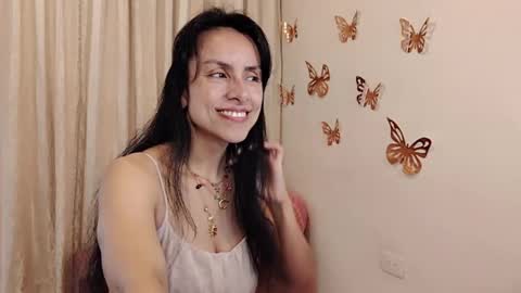 Sofi Bella online show from 06/07/26, 07:06
