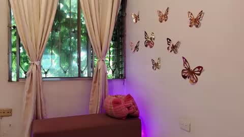 Sofi Bella online show from 06/16/26, 07:16