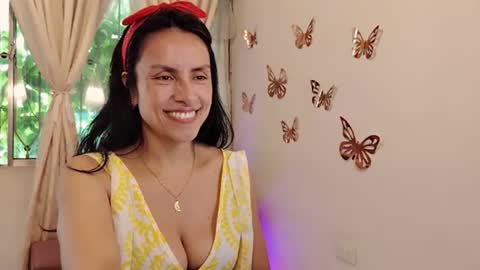 Sofi Bella online show from 06/23/26, 07:12