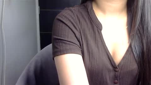 Snapshot of sofie_diva chatting on 01/13/25, 05:33 divya online show from 01/13/25, 05:33