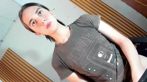 Snapshot of sofie_dolly chatting on 01/12/26, 03:39 Sofie online show from 01/12/26, 03:39