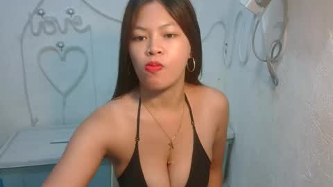 sofie_loorexx online show from 04/27/26, 05:27