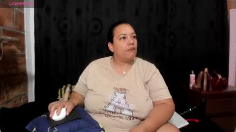 Vicky  online show from 05/04/26, 11:17