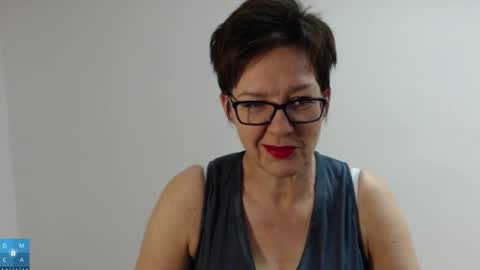 Sofie Velvet online show from 10/05/25, 06:12