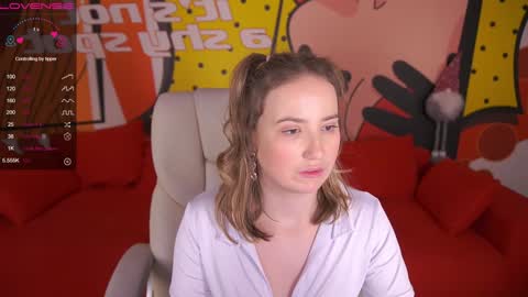 Snapshot of sofiebloom chatting on 12/23/24, 03:40 Sofie online show from 12/23/24, 03:40