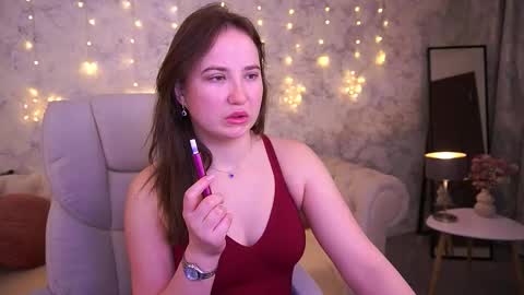 Snapshot of sofiebloom chatting on 02/24/26, 02:42 Sofie online show from 02/24/26, 02:42