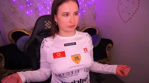 Snapshot of sofiebloom chatting on 03/09/26, 04:16 Sofie online show from 03/09/26, 04:16