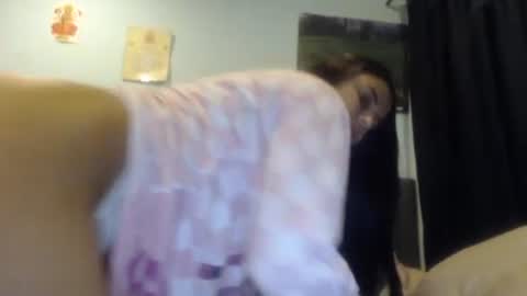 Snapshot of sofigarcia17 chatting on 10/26/25, 02:28 sofi online show from 10/26/25, 02:28