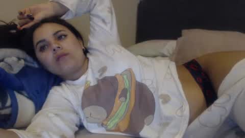 Snapshot of sofigarcia17 chatting on 11/08/25, 01:50 sofi online show from 11/08/25, 01:50