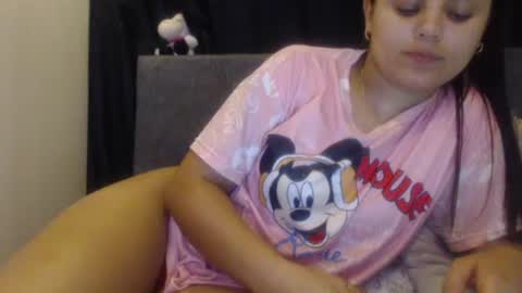 Snapshot of sofigarcia17 chatting on 04/17/26, 02:03 sofi online show from 04/17/26, 02:03