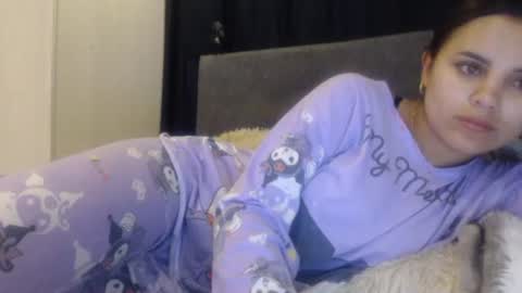 Snapshot of sofigarcia17 chatting on 05/11/26, 01:33 sofi online show from 05/11/26, 01:33