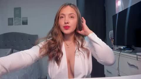 Sofi online show from 12/20/25, 08:38