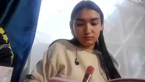 Snapshot of sofii_cute01 chatting on 02/21/25, 11:11 sofii_cute01 online show from 02/21/25, 11:11